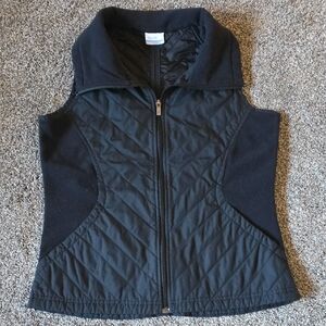 Columbia Black Quilted Fleece-Panel Vest
